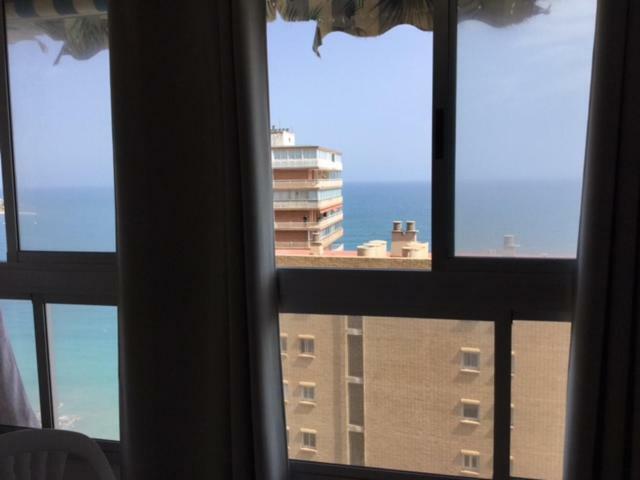 Apartamento En Albufereta Con Vistas Al Mar Leilighet Alicante Eksteriør bilde